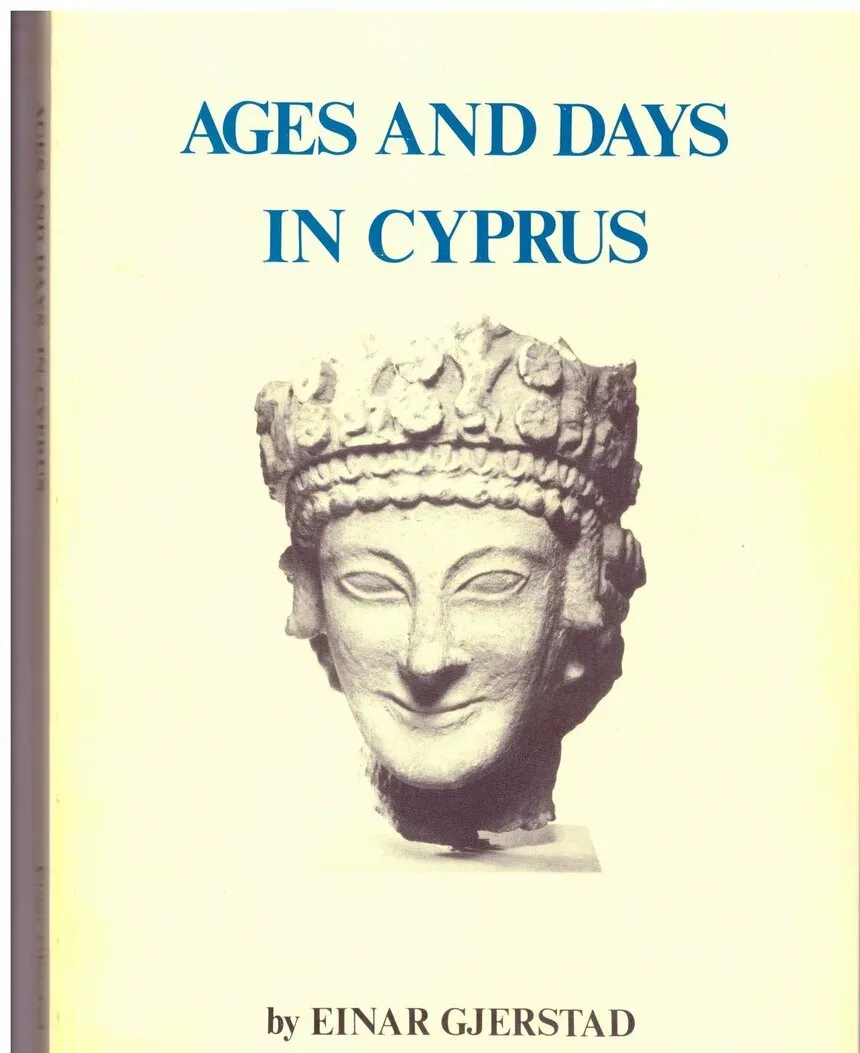 Обложка книги Эйнара Гьерстада Ages and Days in Cyprus с изображением мраморной головы