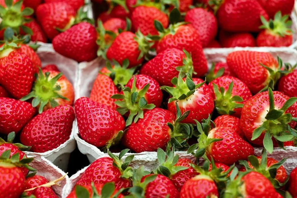 Strawberries, Fruit, Red, Ripe, Sweet, Delicious, Food