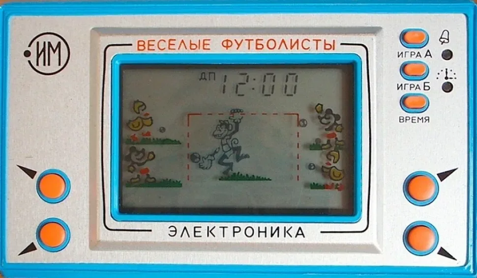 Электронная игра «Электроника» с надписью «Весёлые футболисты