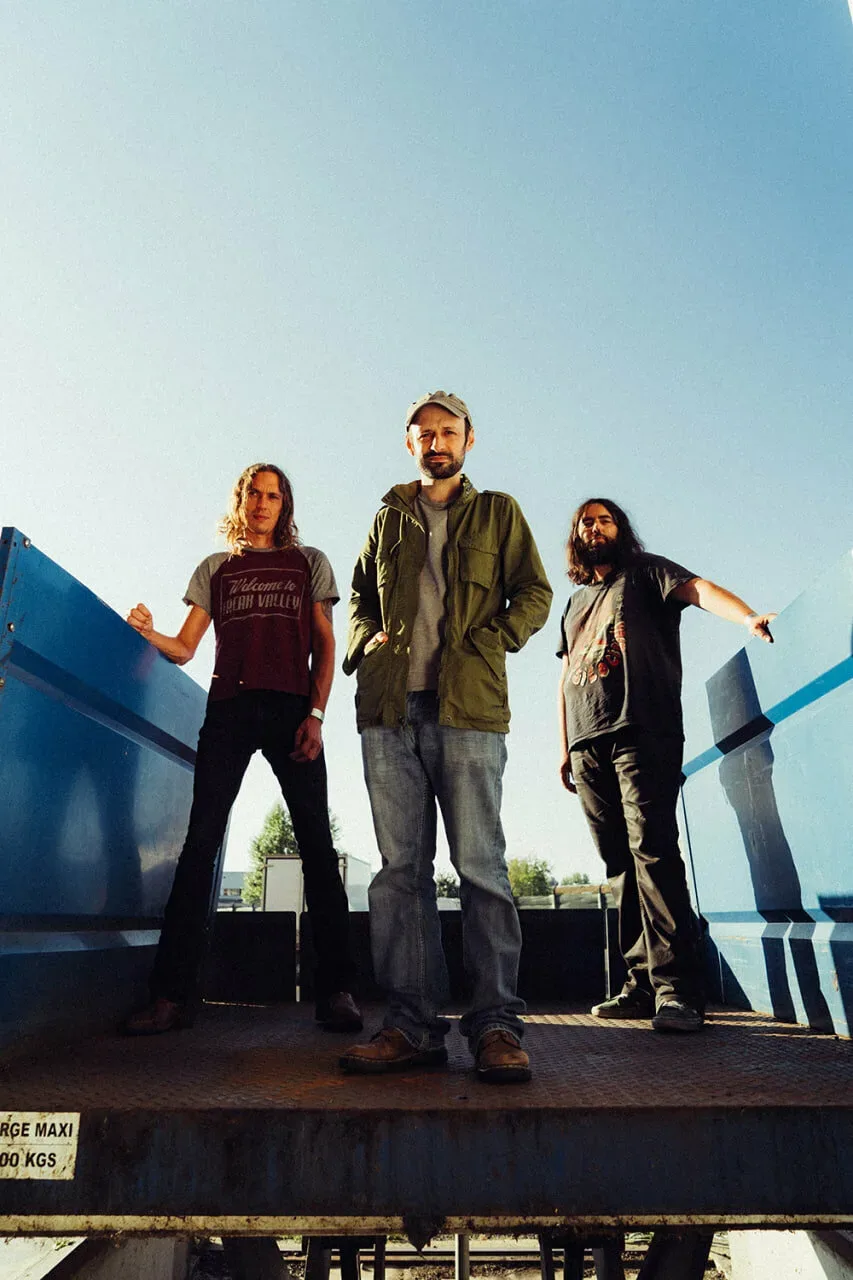 Mars Red Sky на открытом воздухе под ярким голубым небом