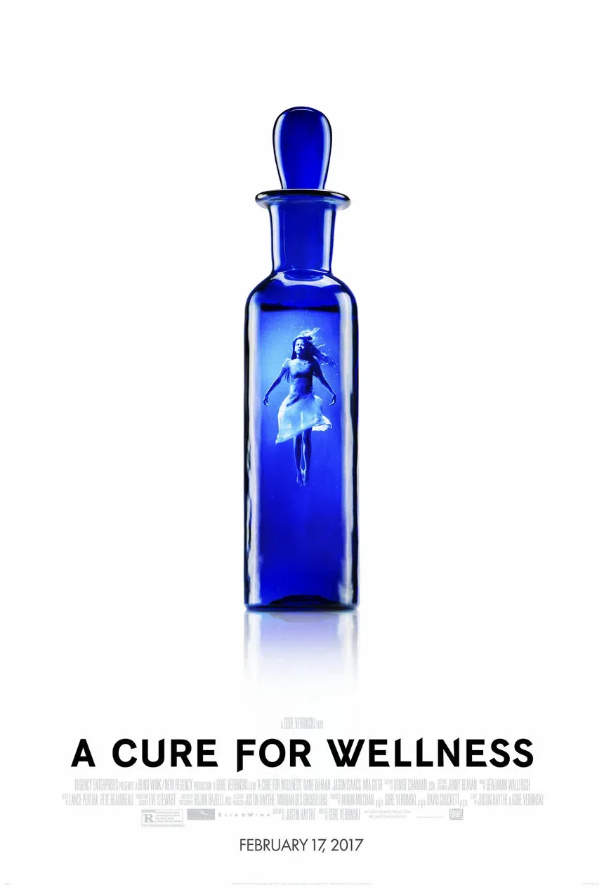 Постер фильма «Лекарство от здоровья» с синей бутылкой и плавающей фигурой Постер фильма «Лекарство от здоровья» с синей бутылкой и плавающей фигурой