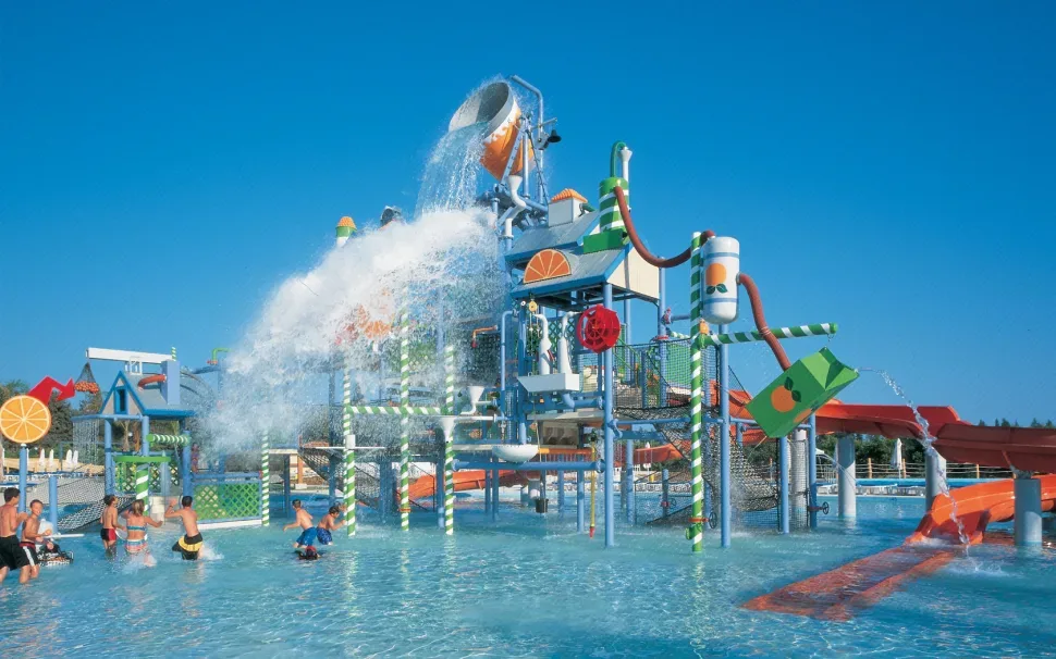 Игровая водная зона аквапарка Fasouri Watermania в Лимасоле