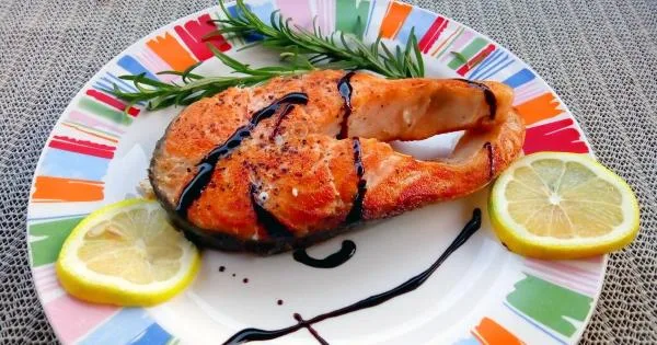 Быстро и вкусно – просто жареный лосось