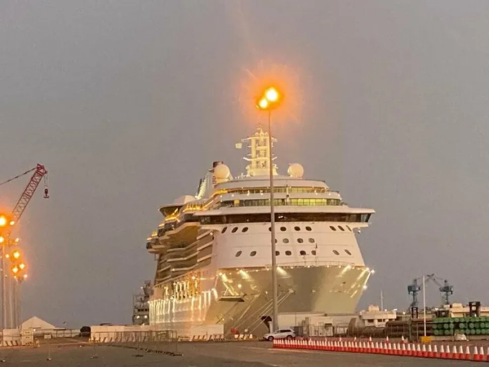 круизный лайнер Jewel of the Seas