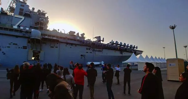 Видео с борта американской десантной громады, пришвартованной в Лимассоле