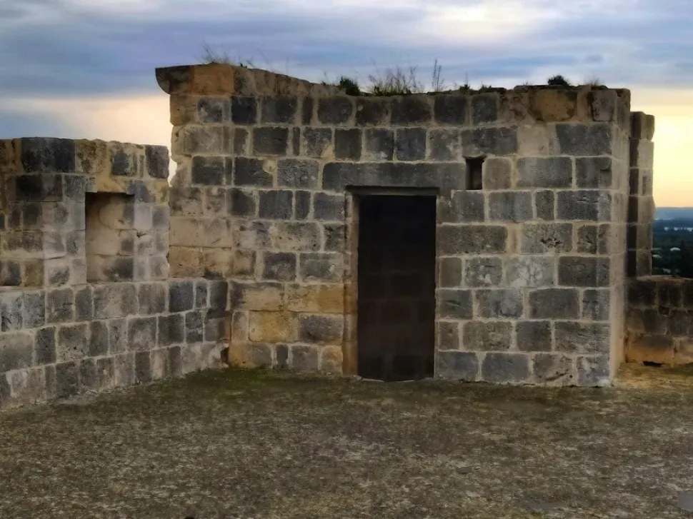 Замок Колосси на Кипре — средневековая крепость и история: фото 49