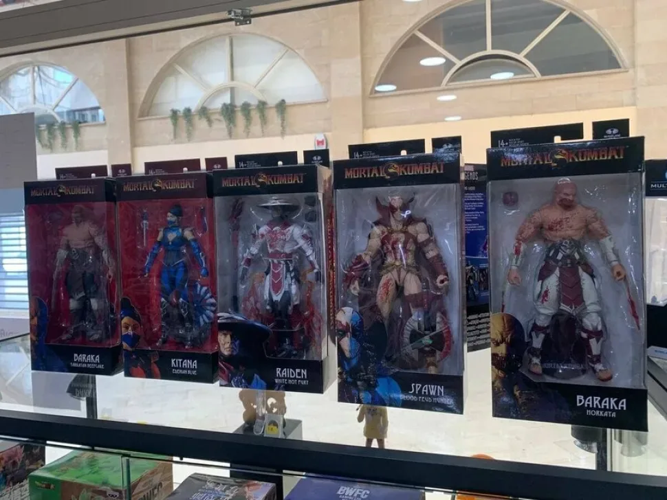 Статуя Бэтмена из коллекции магазина A3collectibles