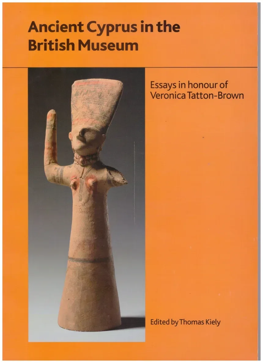 Оранжевая обложка каталога «Ancient Cyprus in the British Museum» с изображением фигурки