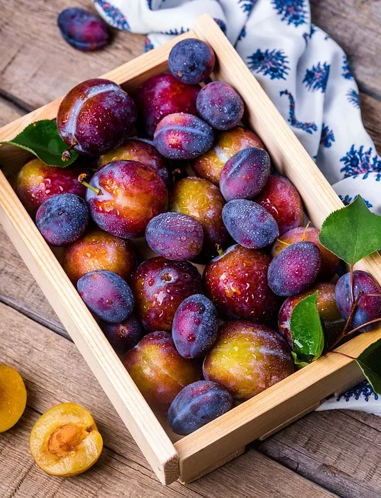 Plum, Box, Fruit, Vitamins, Garden, Food