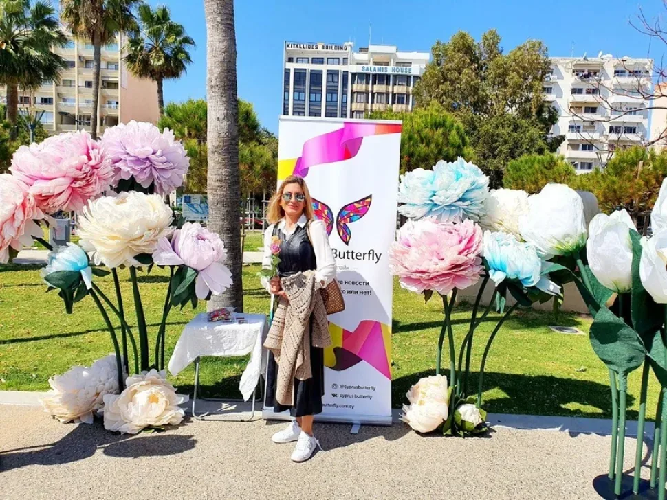 Cyprus Butterfly дарила розы в Лимассоле на 8 марта: фото 53