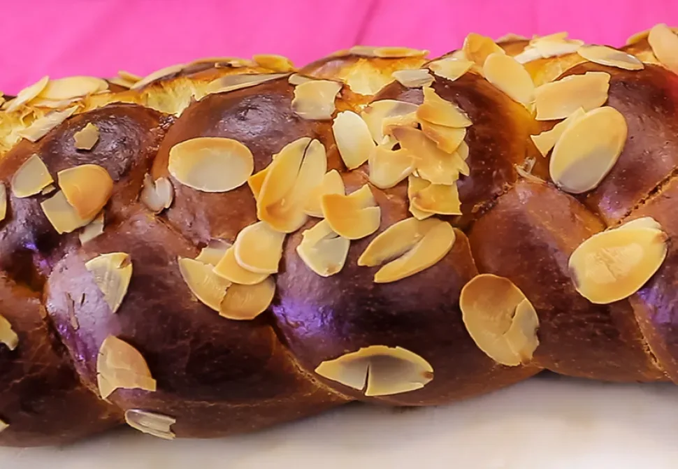 Цуреки — рецепт кипрского пасхального хлеба: фото 5